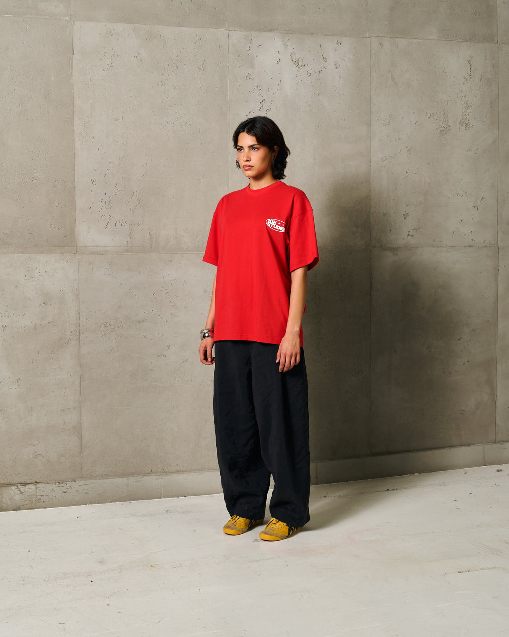 KIK STUDIOS- RED