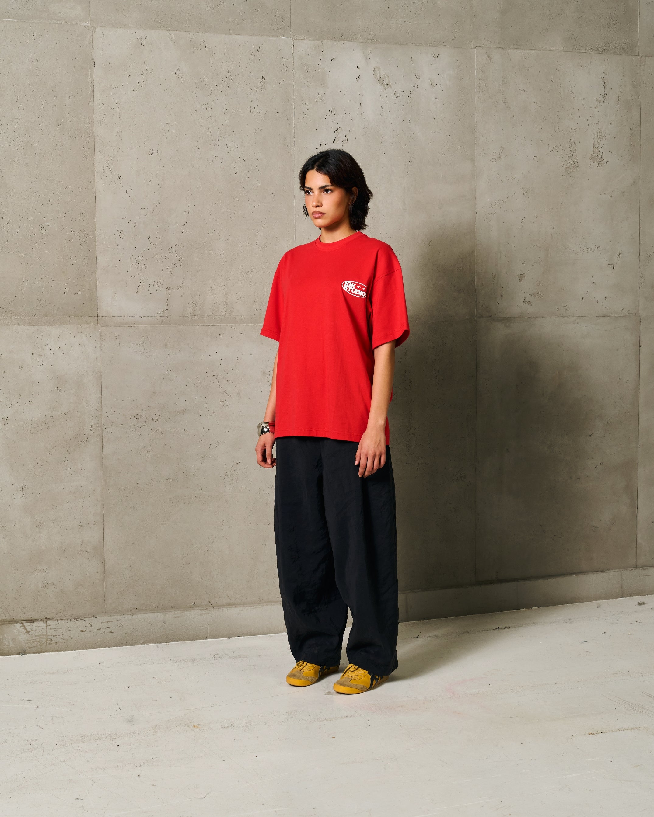 KIK STUDIOS- RED
