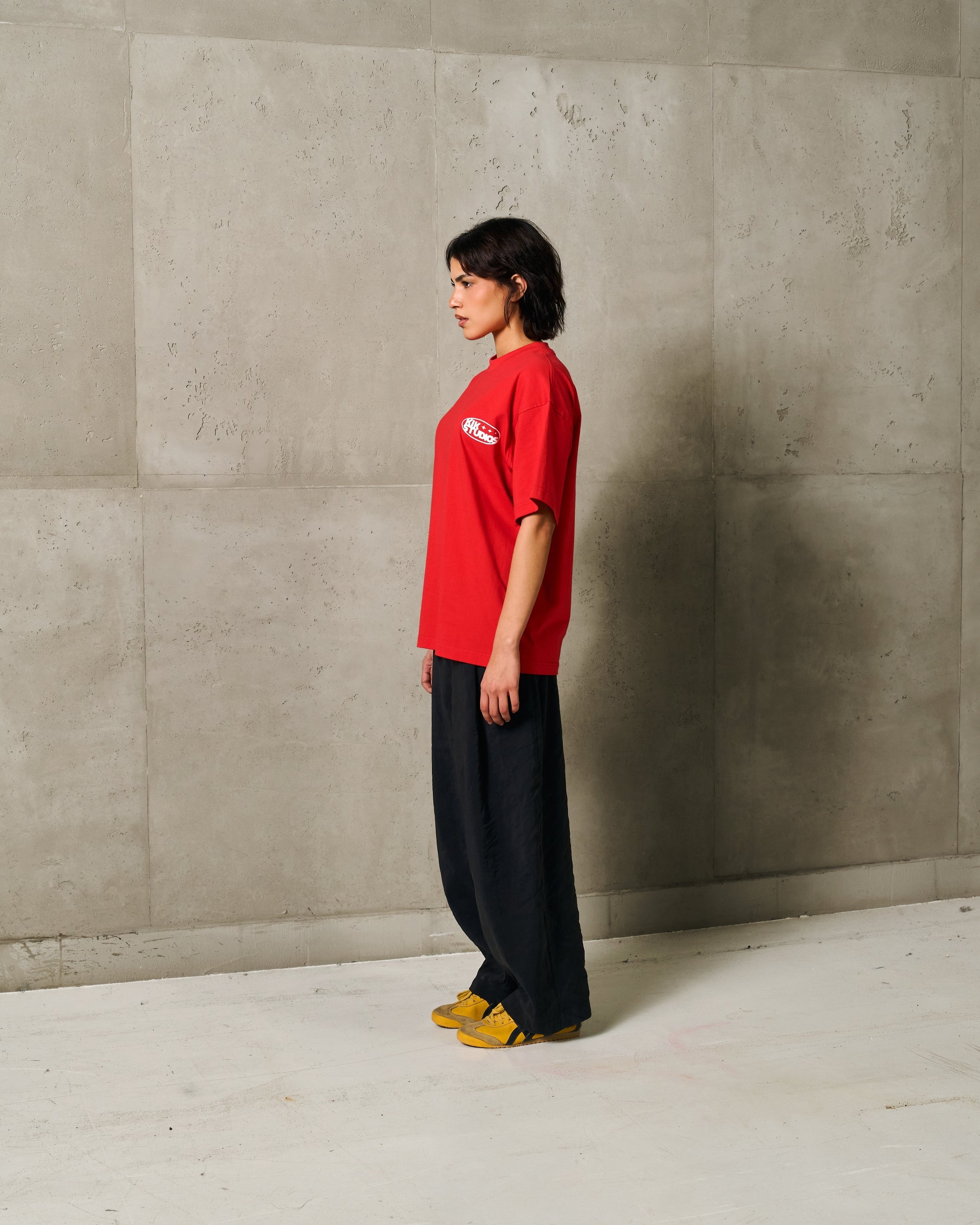 KIK STUDIOS- RED