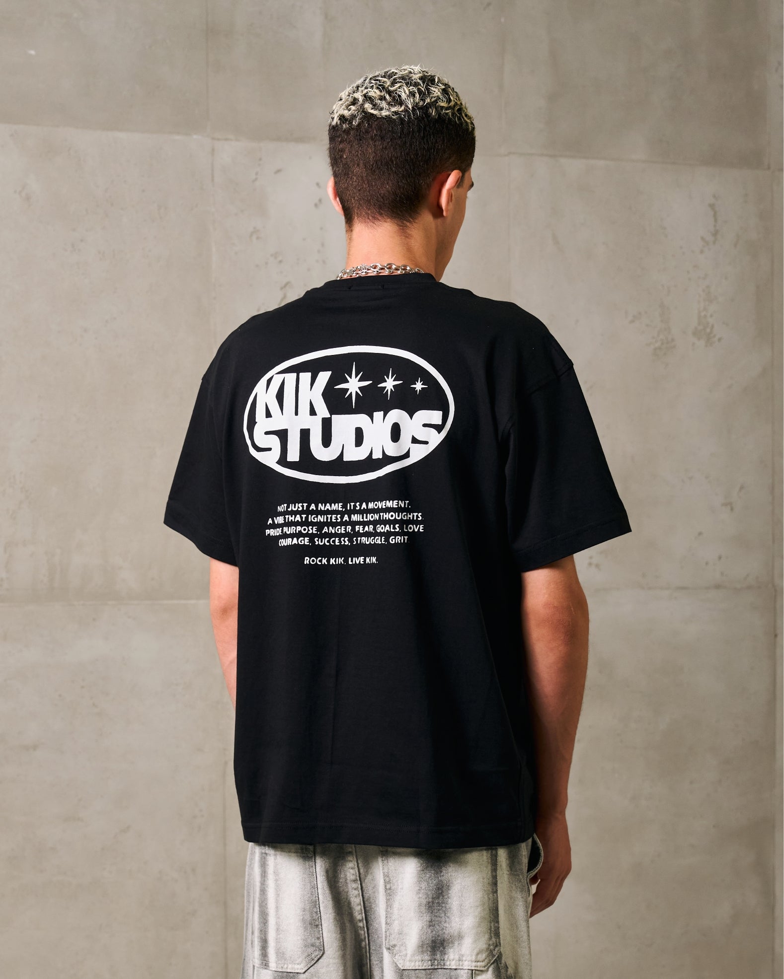 KIK STUDIOS- BLACK