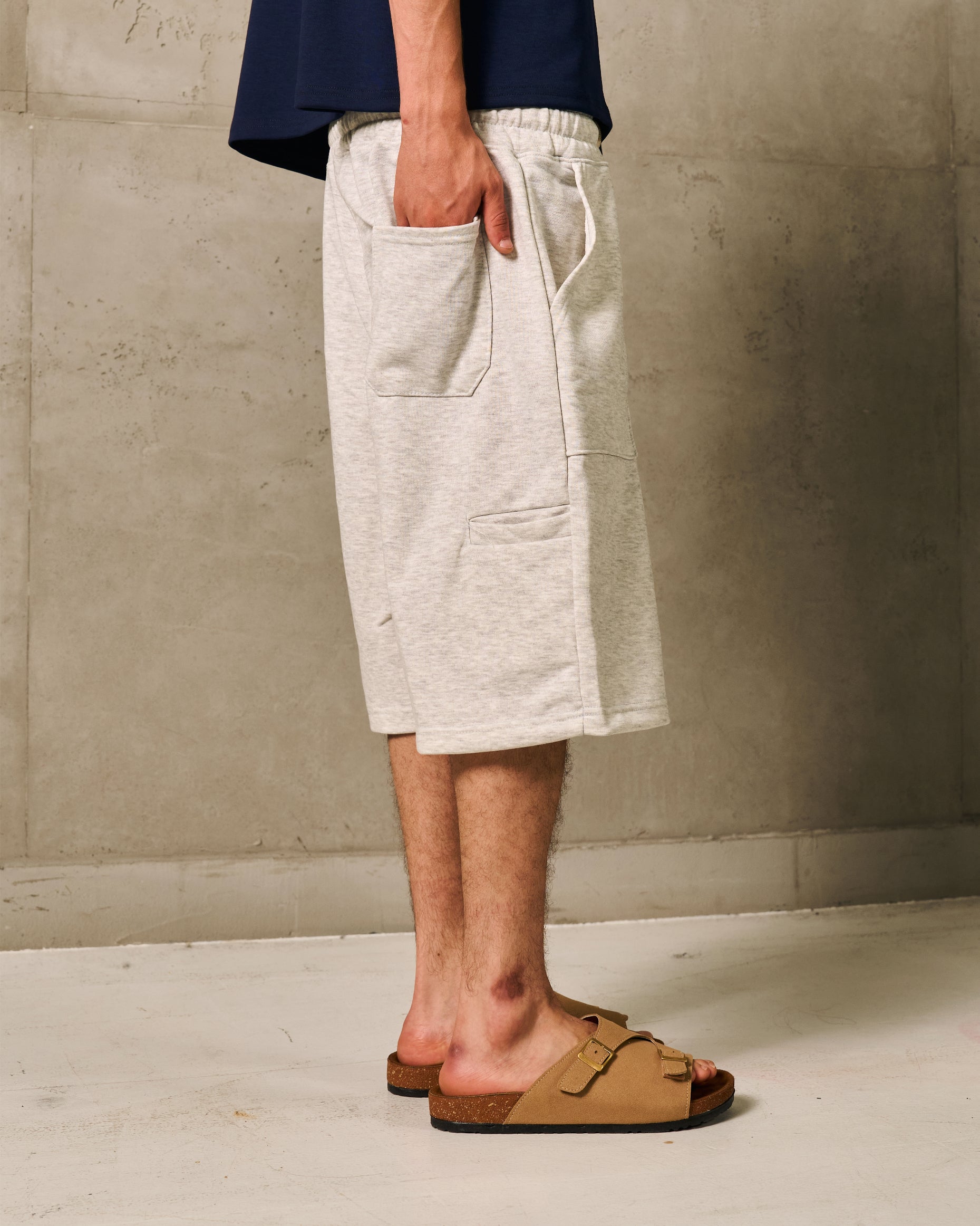 KIK SHORT - LIGHT GREY