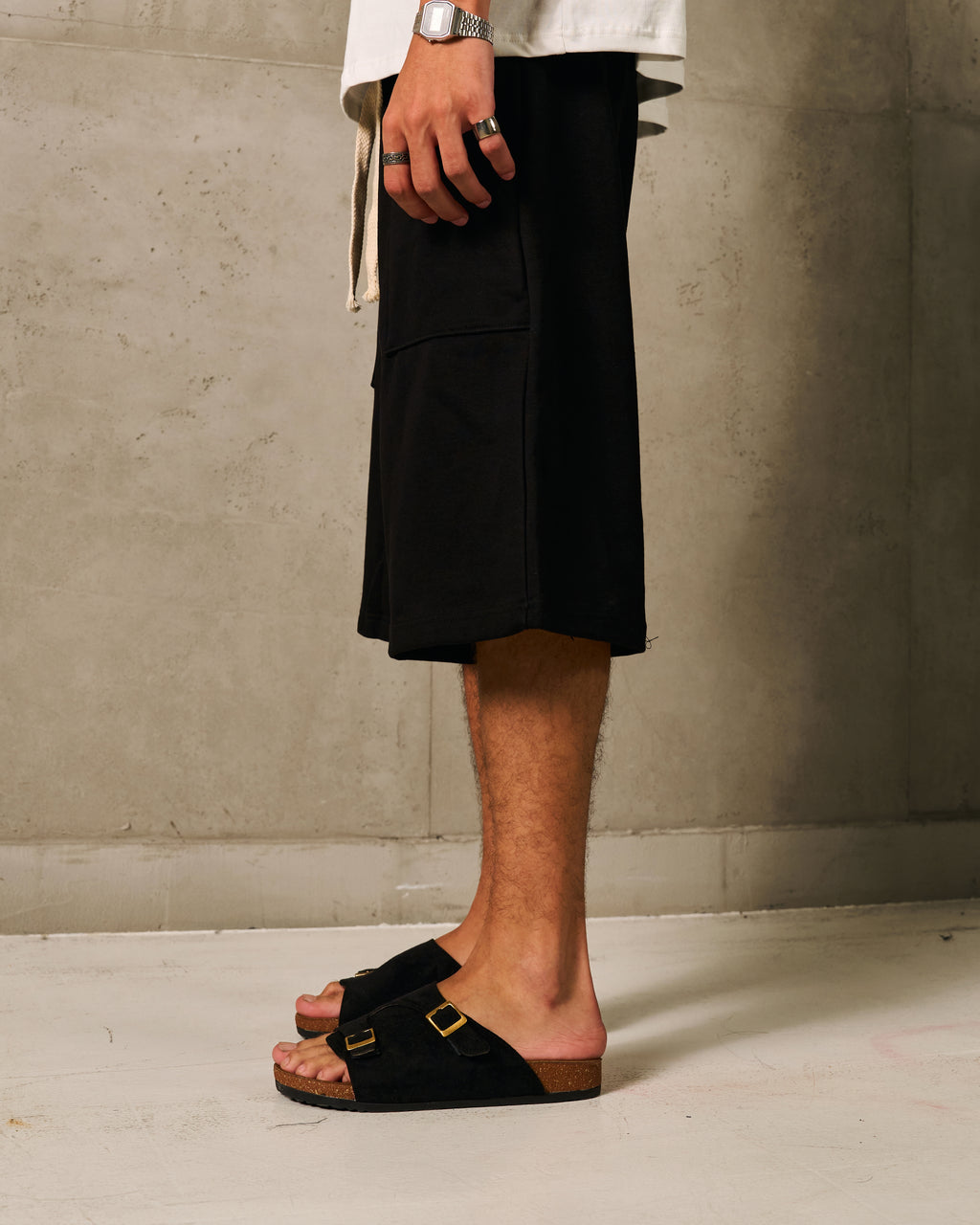 KIK SHORT - BLACK