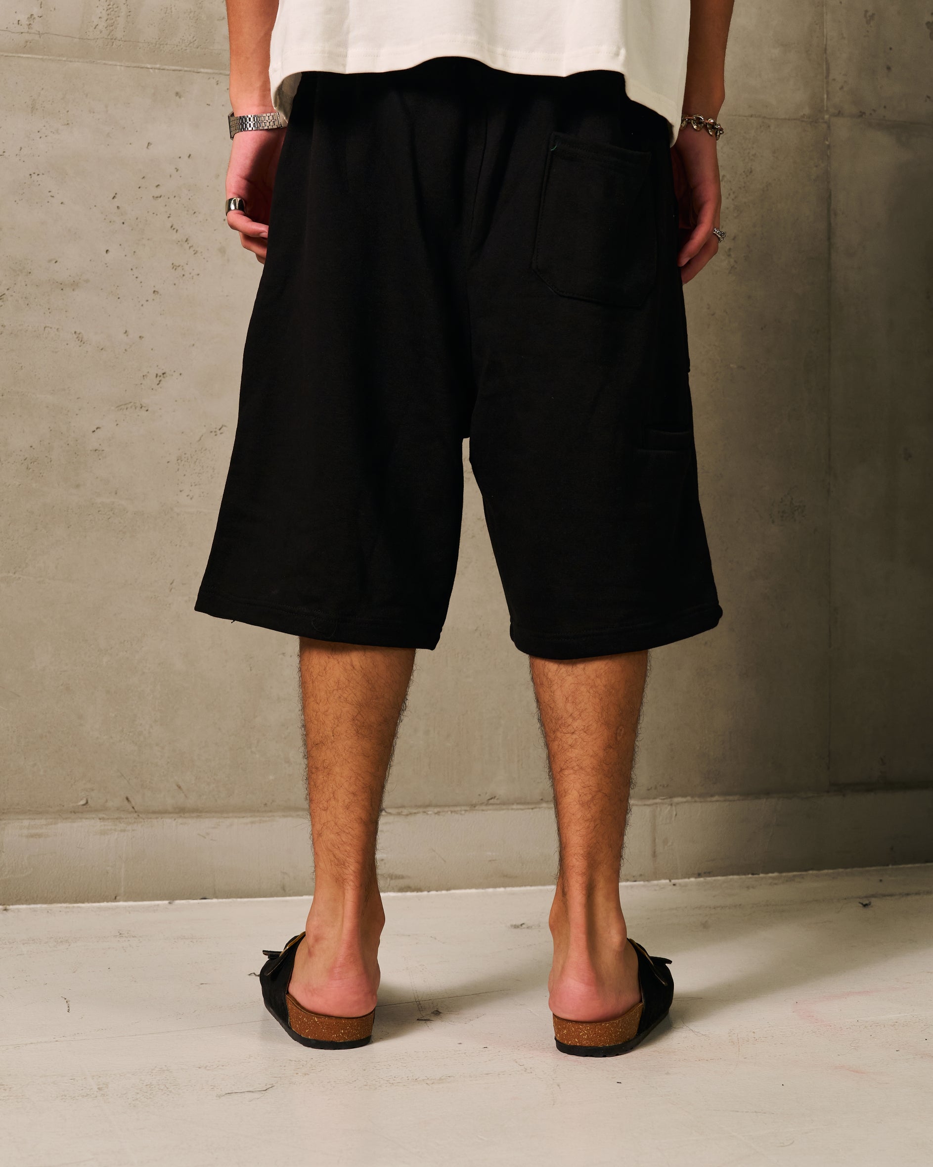 KIK SHORT - BLACK