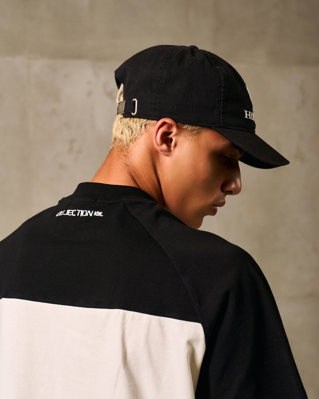 KIK OBJ REGLAN TEE - WHITE