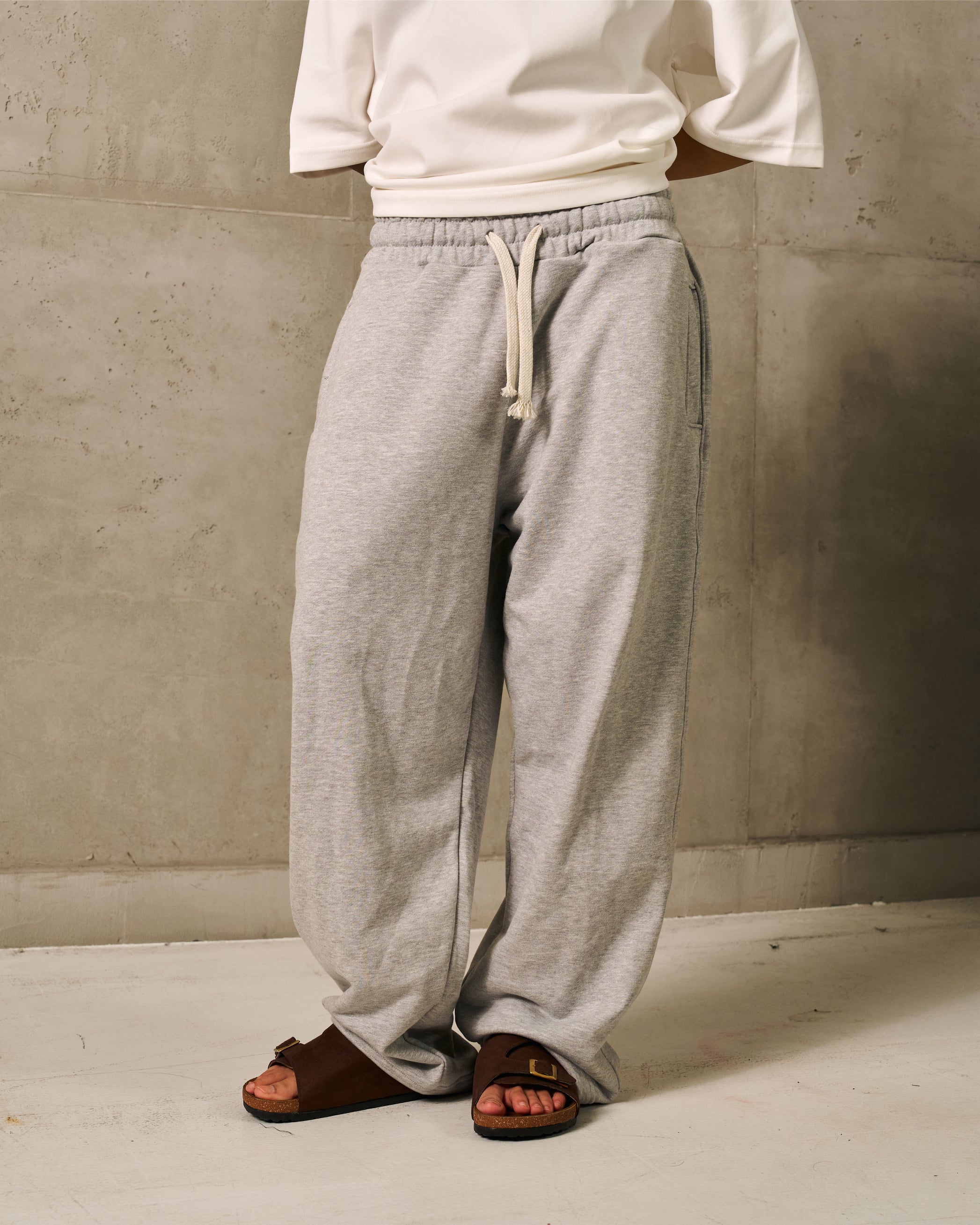 KIK SWEATPANT- LIGHT GREY