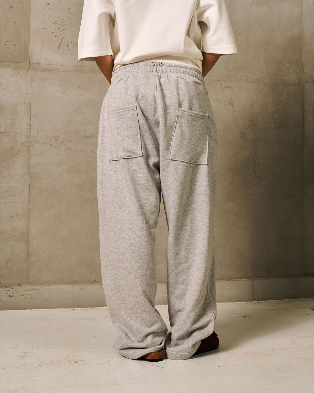 KIK SWEATPANT- LIGHT GREY