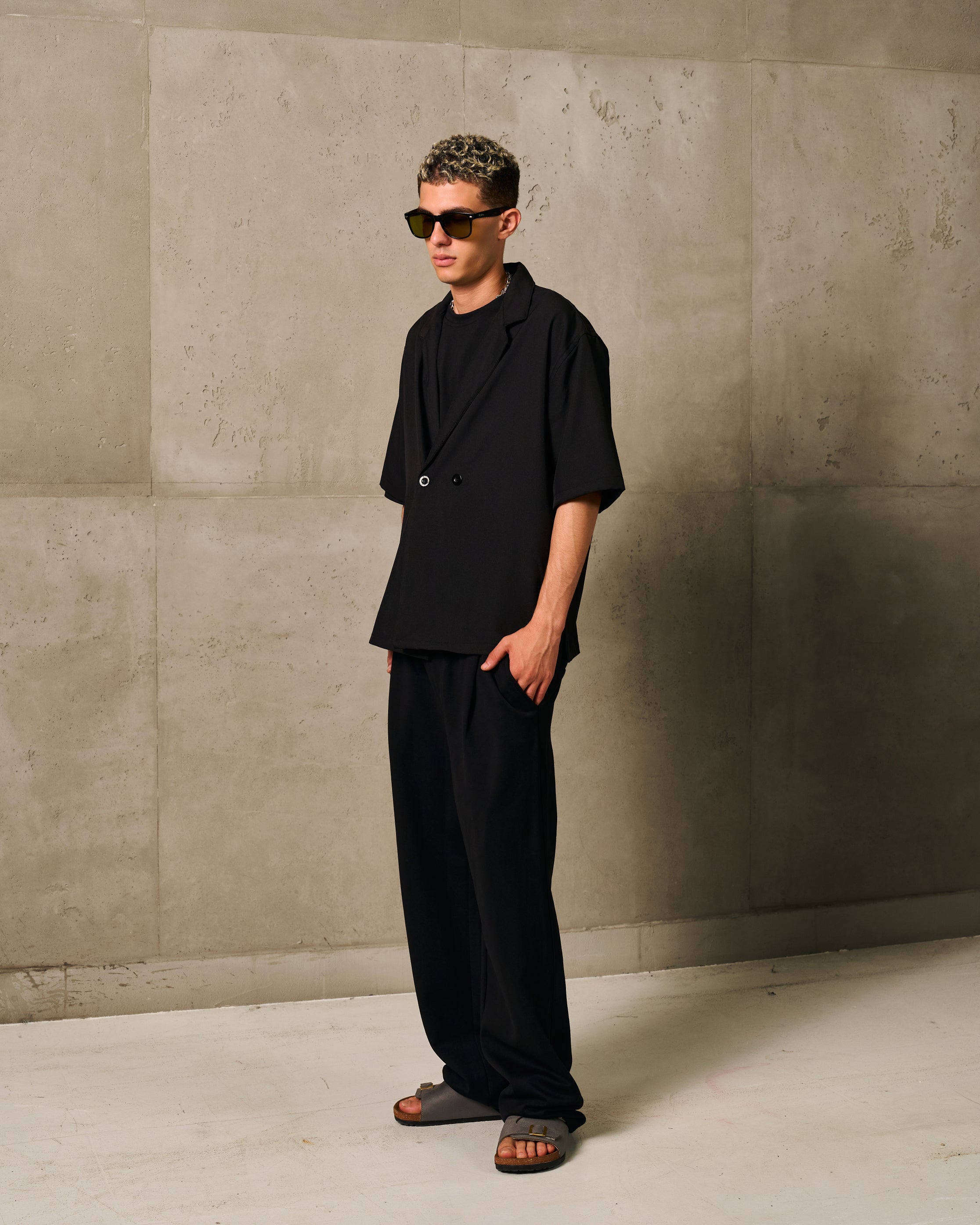KIK SUIT - BLACK