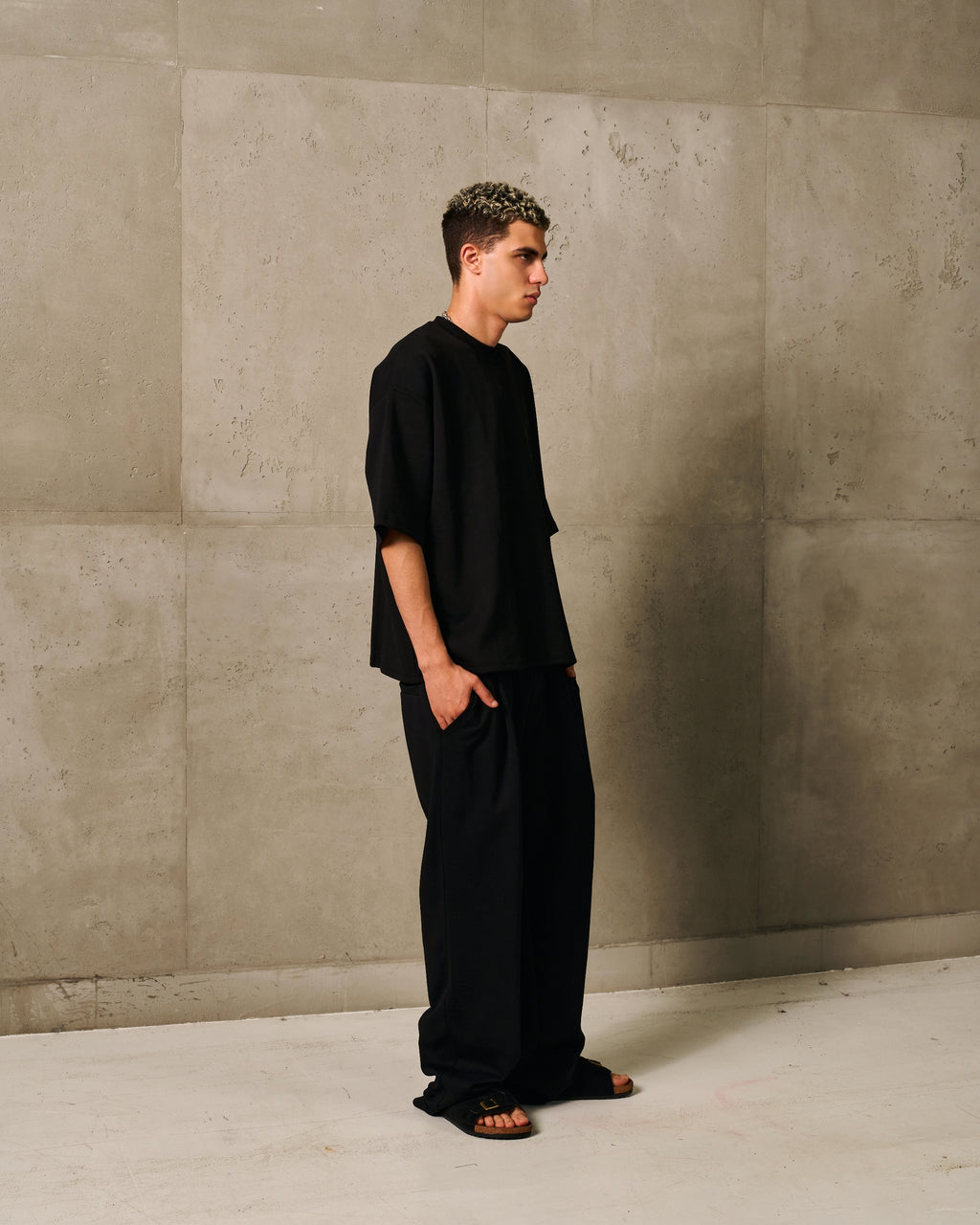 KIK BLANK BASIC- BLACK