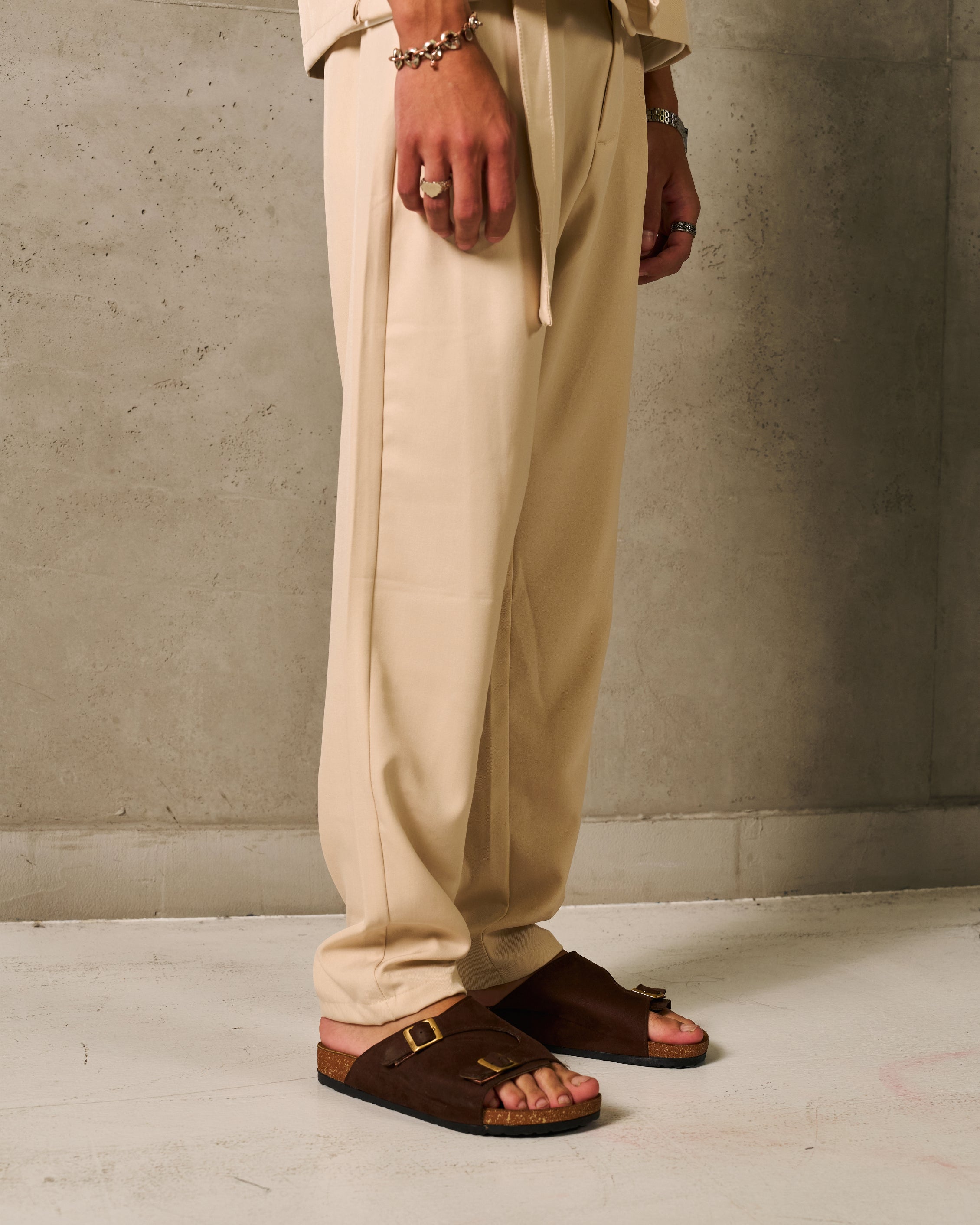 KIK SUIT - BEIGE
