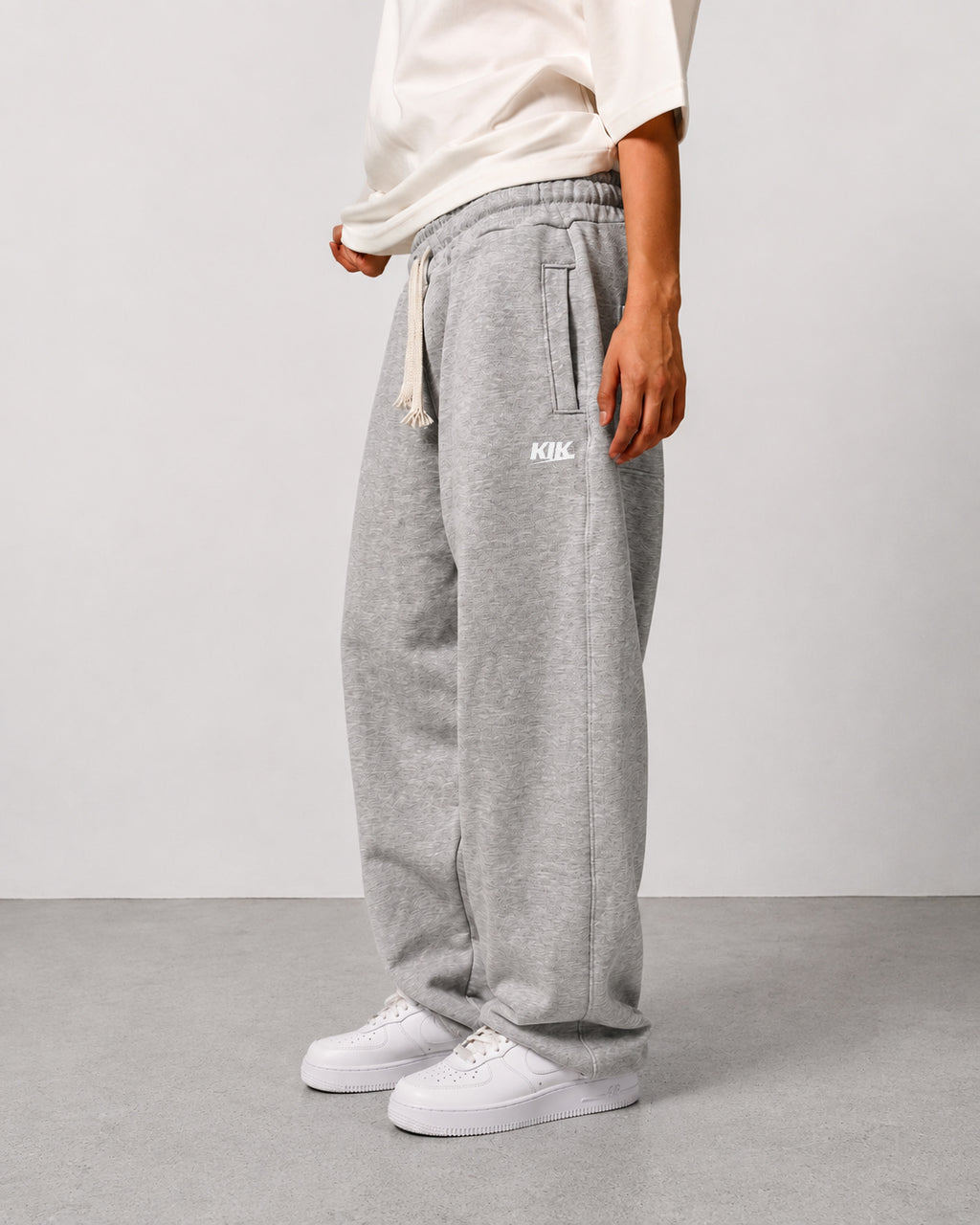 KIK SWEATPANT- LIGHT GREY